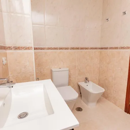 Beachfront Apartament Radazul