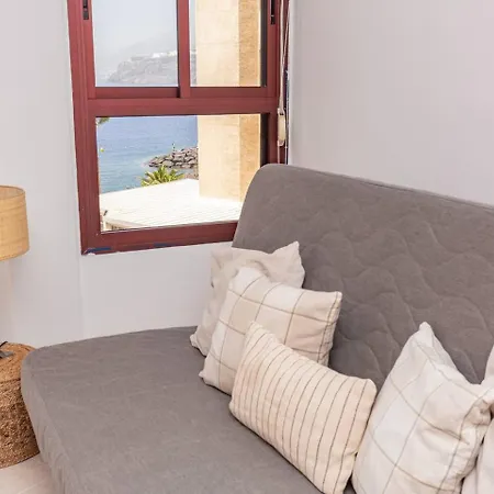 Apartment Beachfront With Office Like Dubai
