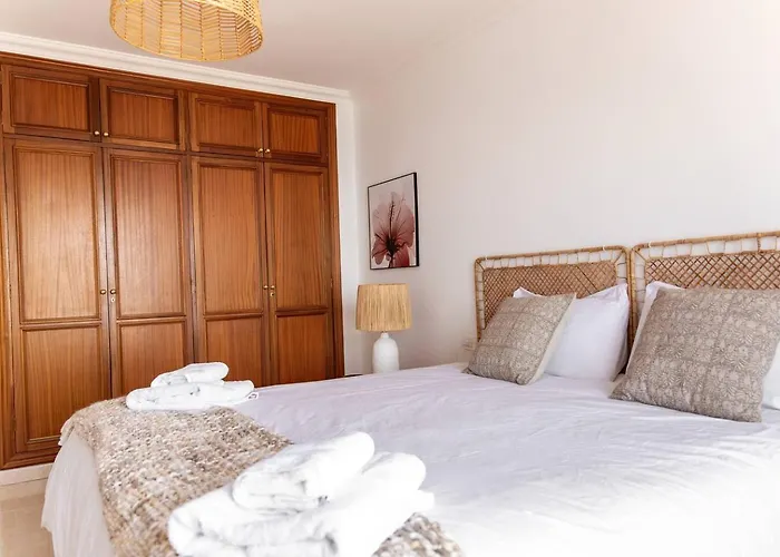 Beachfront Apartmán Radazul