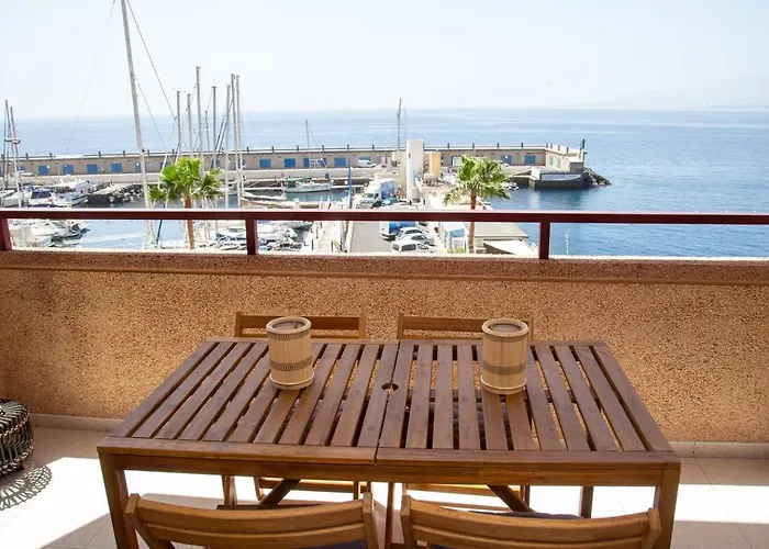 Beachfront * Radazul